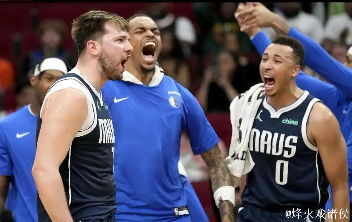 独行侠全场比分海报:两连胜告终,战绩跌至10胜17负 独行侠全场比分海报:两连胜告终,战绩跌至10胜17负