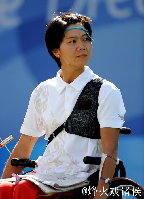 轮椅射箭摘金，萧彦红车祸后重塑人生